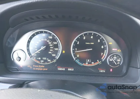 2014 BMW 528I xDrive z USA, uszkodzony, nr VIN WBA5A7C5XED616191